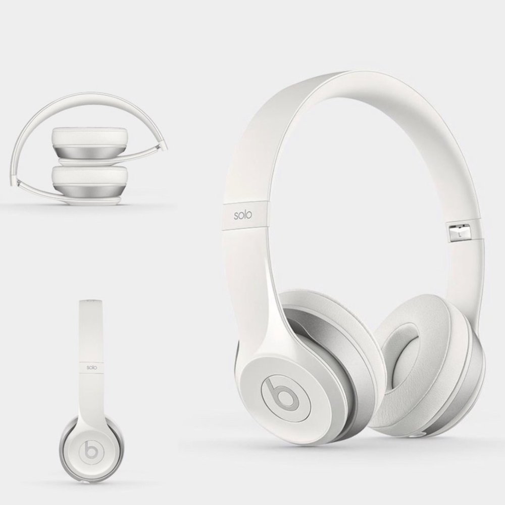 New in Box Beats by Dr. Dre Solo2 Headband Headphones - Gloss White Model B0518